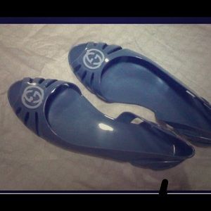 I want these  bad can some tag me if u see them